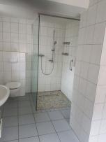 Bad mit Dusche behindertengerecht